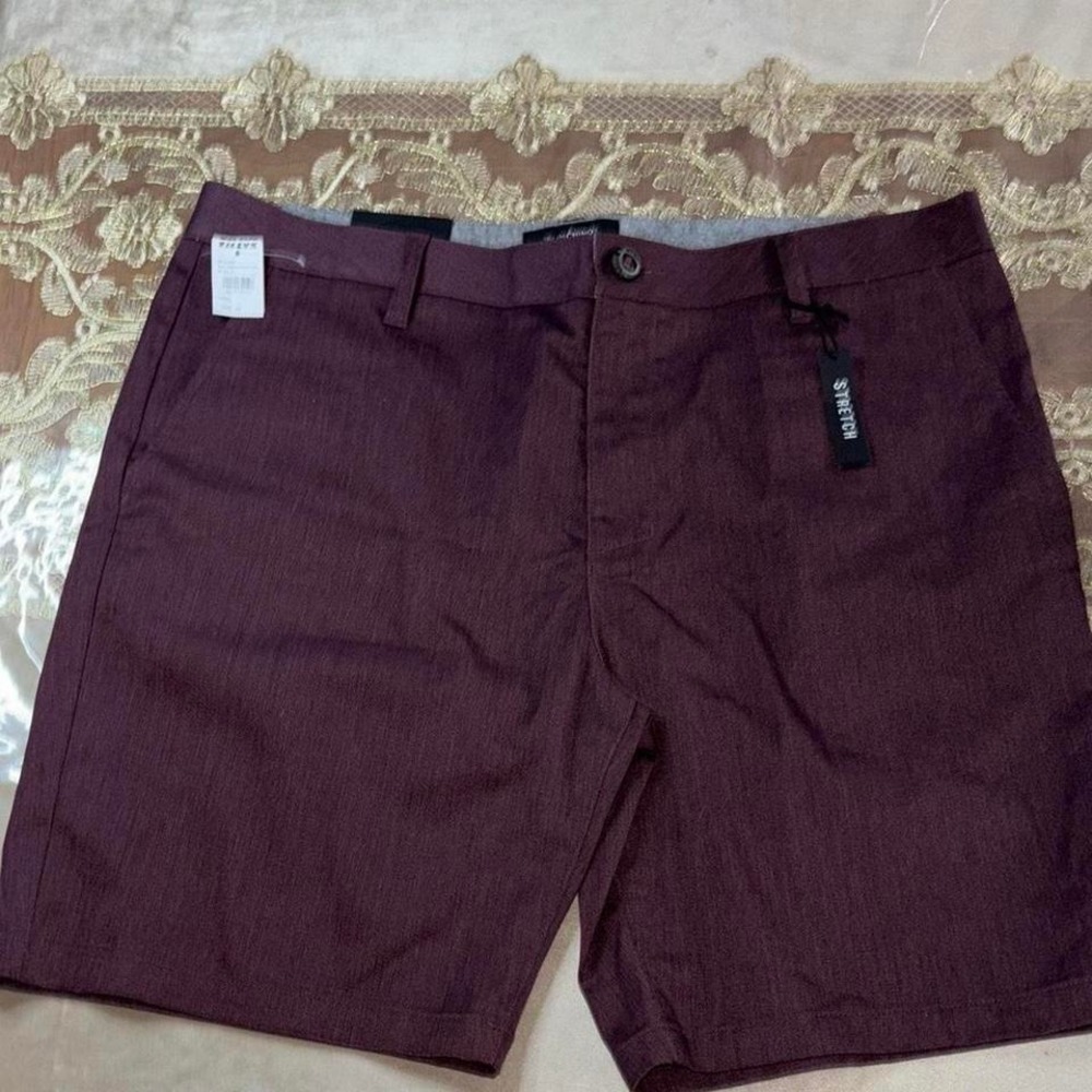 Burgundy Blue Crown slim chino shorts size 38 Slim